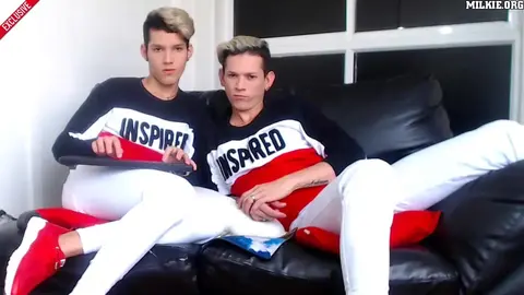 Sexy venezolanisches Twink-Camboy-Paar