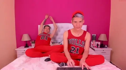 VenezuelCouple – pareja de twinks flip-flop calientes