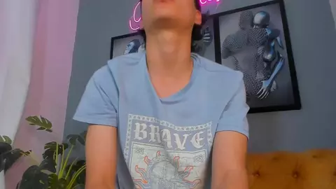 Sexy show porno con dildo e camboy camillo_virgil