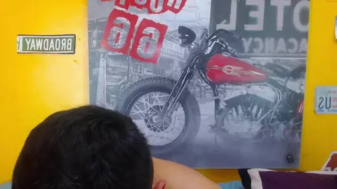 Pareja de camboys bien hot en cam flip-flop