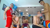 Show porno en grupo con camboys colombianos latinos