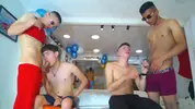 Show porno en grupo con camboys colombianos latinos