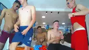 Show porno en grupo con camboys colombianos latinos
