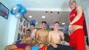 Show porno en grupo con camboys colombianos latinos