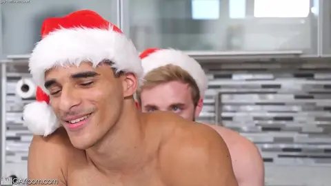 Joseph Hart & Seth Black - It's a Twink Christmas!