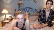 coppia di amici twink JacobHarley in show di sesso in cam