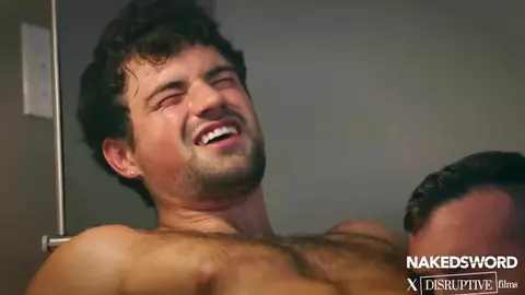 Wild Game - escena 1