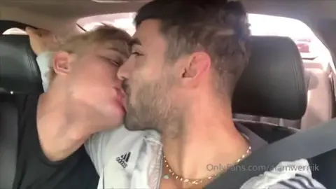 Playtime: Arad Winwin fickt Alam Wernik roh