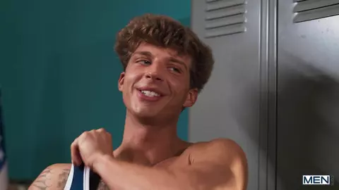 Oliver Marks, Brody Meyer e Leo Levine - Seduzi meu treinador de luta