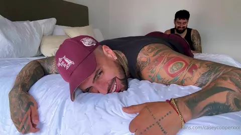 Casey Cooper & Costa Rican Papi - chatouilles de pieds