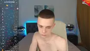 Twink camboy sexy em show solo na webcam