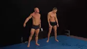 Wrestling nudo tra maschi