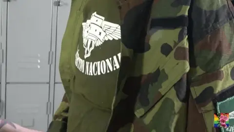 Jeune Argentin Diego baise 01