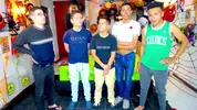 Show porno de groupe entre potes camboys latinos