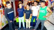 Show porno de groupe entre potes camboys latinos
