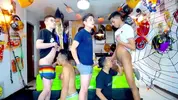 Show porno de groupe entre potes camboys latinos