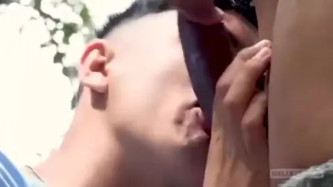 Jeune Argentin Giorgio en train de baiser 007