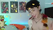 Twink sexy en show camboy bien chaud