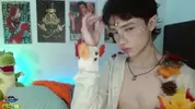 Twink sexy en show camboy bien chaud
