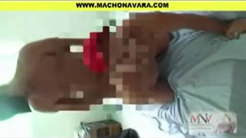 Brasilianischer macho-hafter Amateur 1