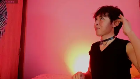 Pareja bien caliente DarcyAndStolas en la cam