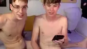 Pareja de twinks sexy, colegas EvanPT18