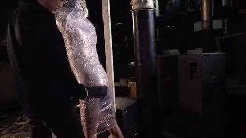 Joven Argentino Tommy Follando 010