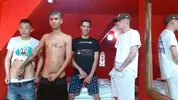 Show porno en grupo con colegas camboys - 2
