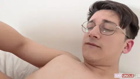 Vicco Landi y Bruno Pattel - aquí tienes tu propina, Pizzap4 boy