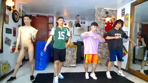 Gruppenporno mit Latin-Twink-Camboys