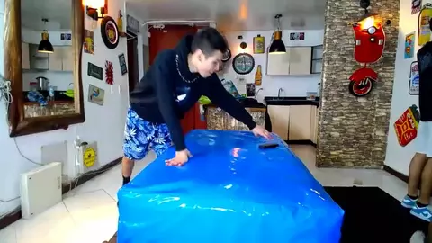 Orgia pornô com camboys latinos bem excitados