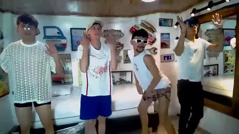 Orgie porno en cam entre potes camboys