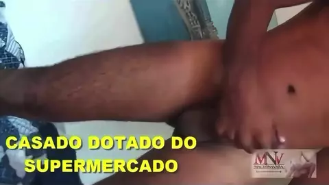 Macho de supermercado brasileiro gay amador