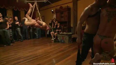 Dirk Caber et 200 hommes en chaleur à la fête de Folsom