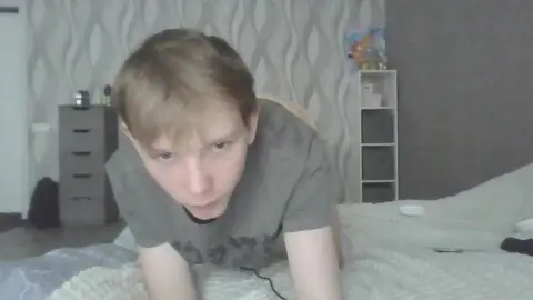 Twink camboy sexy SweetBoy70 em show bem quente