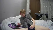 Twink camboy sexy Sweetbo en show porno de cámara