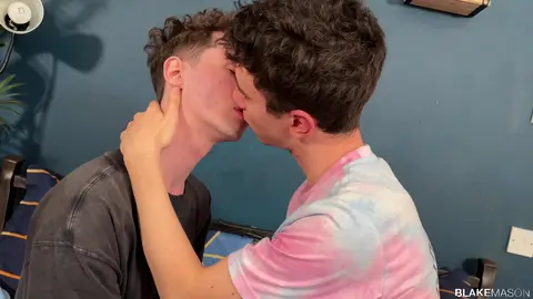 Kai Danvers, Beau Wesley - Un vrai désir de bite de twink !