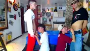 Orgía caliente en grupo con camboys