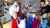 Orgía caliente en grupo con camboys