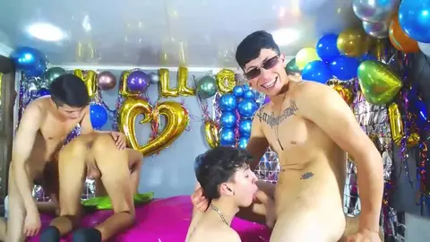 Heiße Porno-Camshow mit Camboy