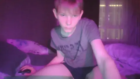 Modèle porno twink sweetboy en show sexy