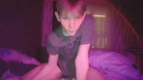 Modelo porno twink sweetboy en show sexy en vivo