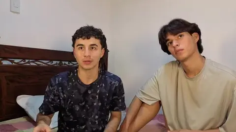 Pareja gay caliente PatrickVilla en show de cámara