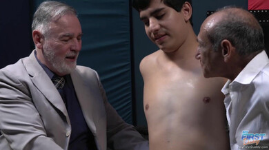 Daddy Ernesto, Gianluca, Matthew - Preso entre dois daddies