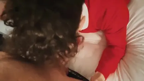 Heißes Lover-Paar aus Kumpels - Kiekie