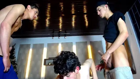 Show di gruppo di twink innamorati - Kobayaske