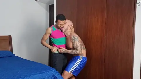 Chaque pénétration est plus profonde