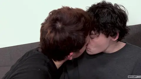 Cameron Spader, Skippy Monroe - Raw Antics