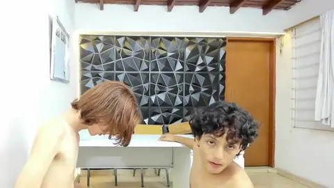 Coppia di Twink, Vibes da Fidanzati