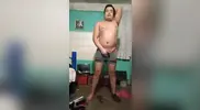 Jesus en boxer jalandose el pene avienta semen #106